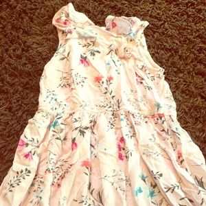Adorable size 8 summer dress!